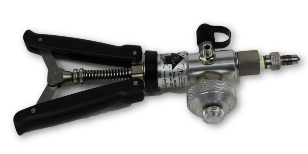 pneumatic-hand-pump